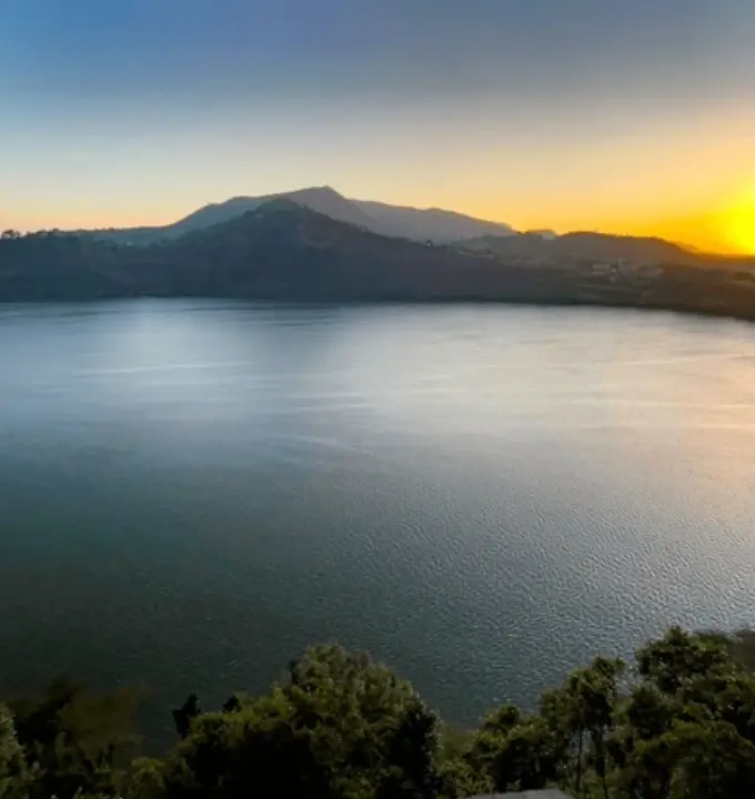 Sodere & Bishoftu Day Trip: Lakes, Hot Springs & Nature - Enjoy lakeside beauty, playful wildlife, and rejuvenating hot springs in a day